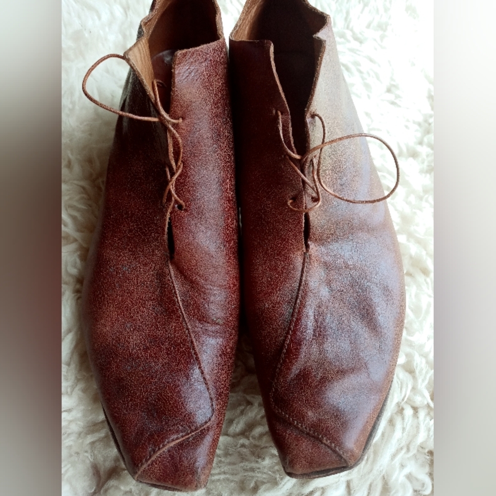 Cydwoq Vintage kitten heels 38